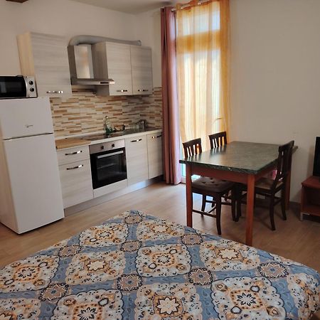 Casa Paradigna Parme Extérieur photo