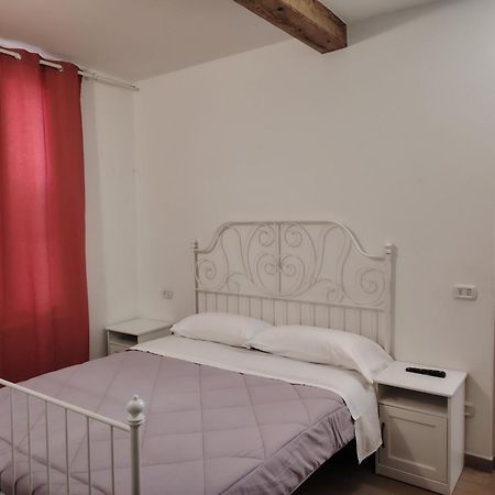 Casa Paradigna Parme Extérieur photo